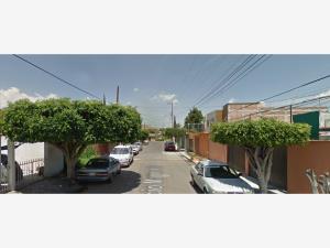 Casa en venta en Zona de Oro, Celaya — foto 2 de 5