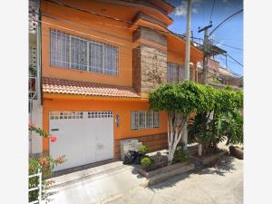 Casa en venta en Agua Azul Grupo B Super 23, Nezahualcóyotl — foto 2 de 10