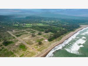Terreno en venta en Palma Sola, Alto Lucero de Gutiérrez Barrios, Veracruz de Ignacio de la Llave Terreno en venta en Palma Sola, Alto Lucero de Gutiérrez Barrios, Veracruz de Ignacio de la Llave