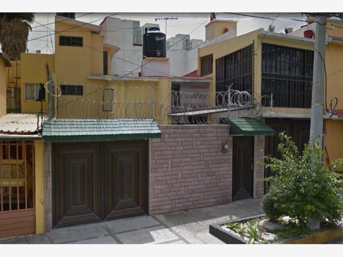 Casa en venta en Los Pirules, Tlalnepantla de Baz — foto 1 de 12