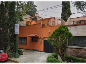 Casa en venta en Del Carmen, Coyoacán — foto 2 de 3