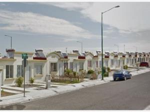 Casa en venta en Urbi Villas del Rey, Irapuato — foto 2 de 7
