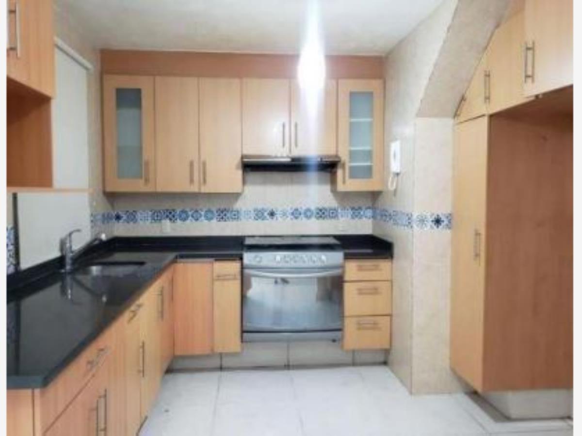 Casa en venta en El Colli Urbano 1a. Sección, Zapopan — foto 1 de 5