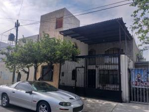 Casa en venta en Insurgentes 1a Secc, Guadalajara — foto 2 de 17