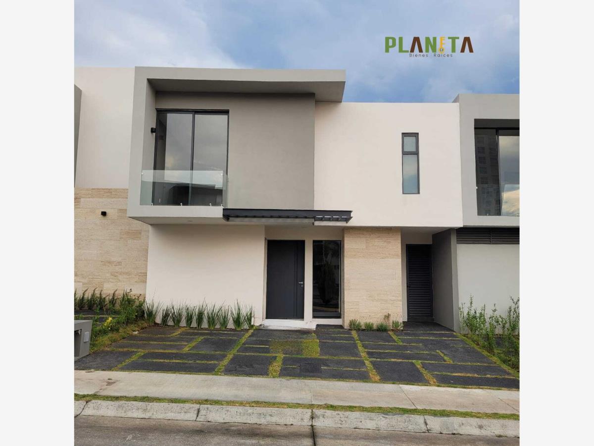 Casa en venta en Rincón de la Montaña, Morelia — foto 1 de 12