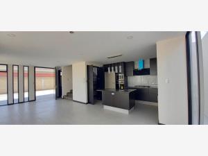 Casa en venta en San Bernardino Tlaxcalancingo, San Andrés Cholula — foto 3 de 15