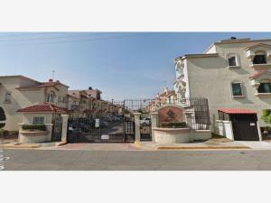 Casa en venta en Urbi Quinta Montecarlo, Cuautitlán Izcalli — foto 2 de 3