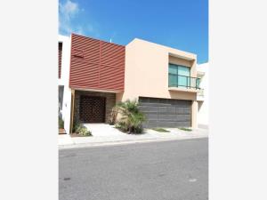 Casa en venta en Lomas de la Rioja, Alvarado — foto 2 de 11