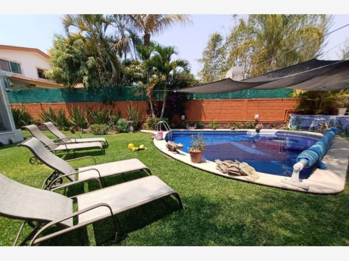 Casa en venta en Lomas de Cocoyoc, Atlatlahucan — foto 1 de 20