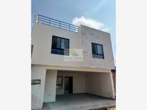Casa en venta en Damian Carmona, San Luis Potosí, San Luis Potosí Casa en venta en Damian Carmona, San Luis Potosí, San Luis Potosí