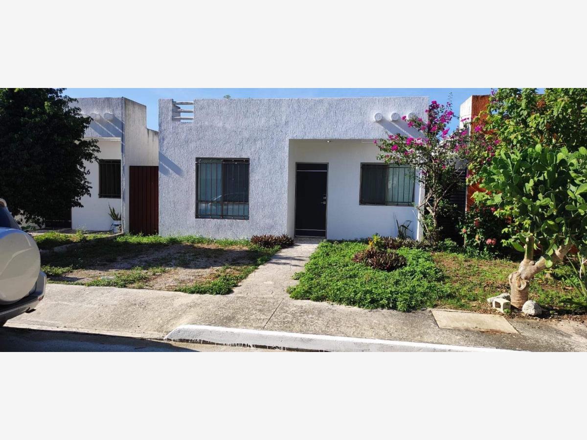 Casa en renta en Las Américas, Mérida — foto 1 de 15