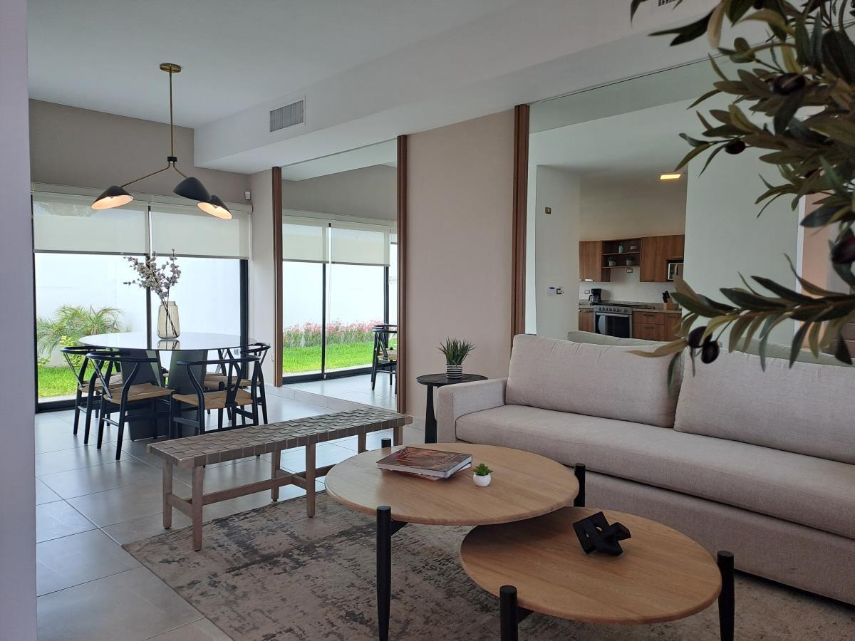 Casa en venta en Ampliación Senderos, Torreón — foto 1 de 25