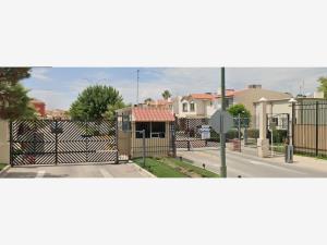 Casa en venta en Quintas Esmeralda, Juárez — foto 3 de 10