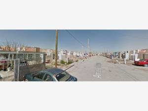Casa en venta en Los Arcos, Juárez — foto 2 de 9