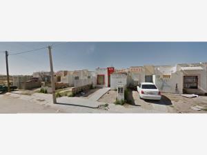 Casa en venta en Los Arcos, Juárez — foto 3 de 9