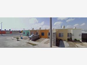 Casa en venta en Jardines Universidad, Torreón — foto 3 de 11