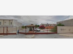 Casa en venta en Carolinas, Torreón — foto 2 de 11
