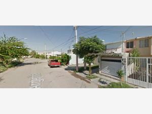 Casa en venta en Pedregal del Valle, Torreón — foto 3 de 10