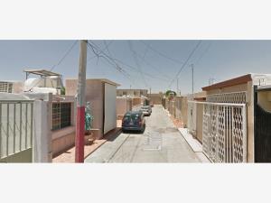 Casa en venta en Hogares Ferrocarrileros, Torreón — foto 3 de 10