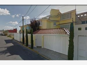 Casa en venta en Casa Blanca, Metepec — foto 3 de 13