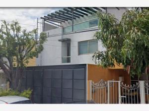 Casa en venta en Jardines Alcalde, Guadalajara — foto 3 de 13