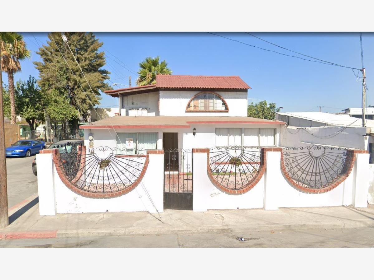 Casa en venta en Gas y Anexas, Tijuana — foto 1 de 13