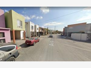 Casa en venta en Barrio de la Industria, Monterrey — foto 3 de 10