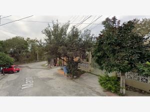 Casa en venta en José Luis Lozano, Cadereyta Jiménez — foto 3 de 10