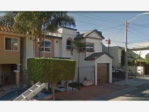 Casa en venta en Playas de Tijuana Sección Costa de Oro, Tijuana — foto 3 de 12