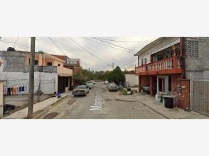 Casa en venta en José Luis Lozano, Cadereyta Jiménez — foto 3 de 7