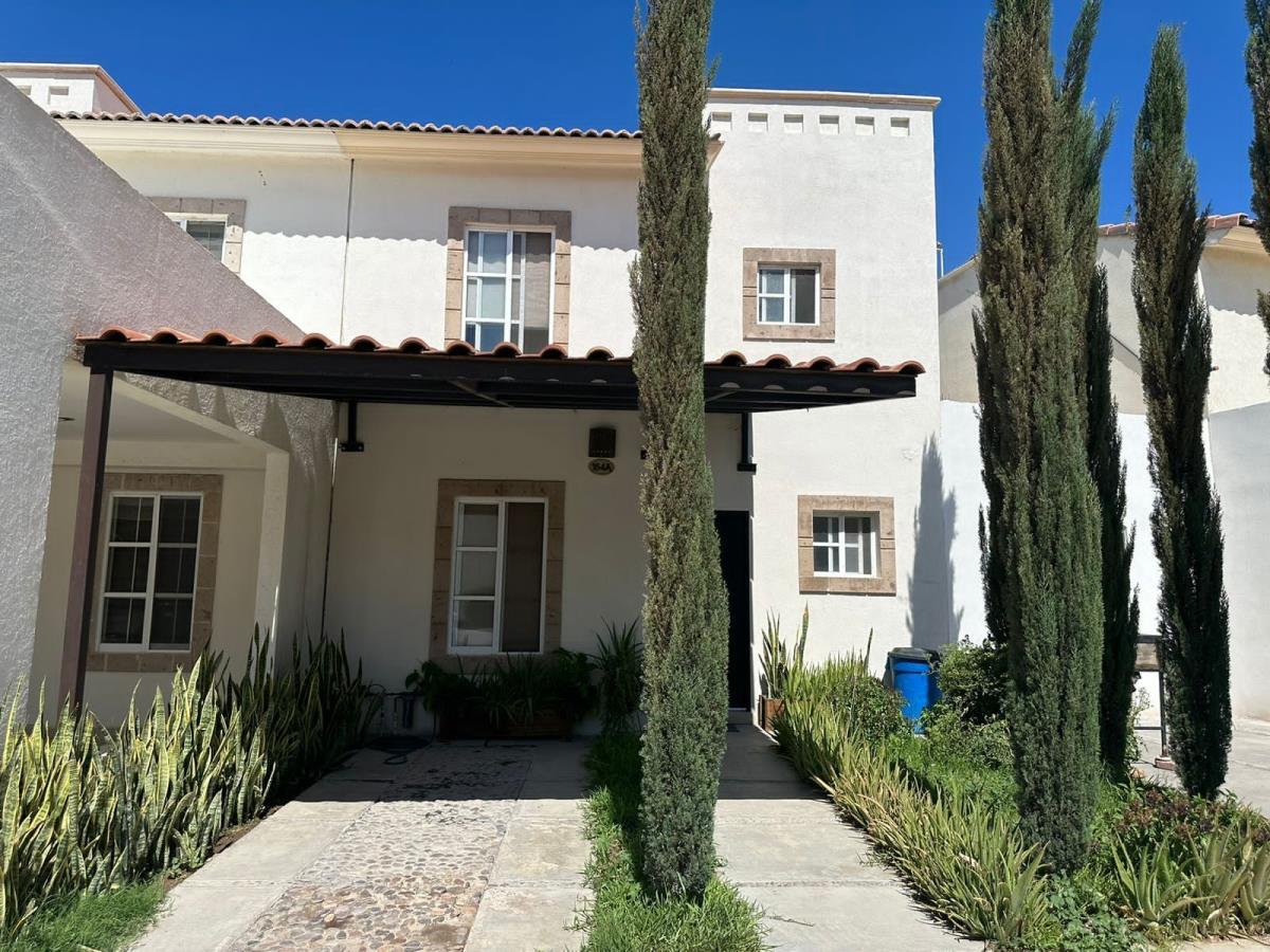 Casa en renta en Puerta Real, Torreón — foto 1 de 15