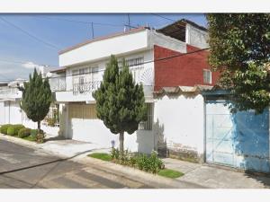 Casa en venta en Unidad Victoria, Toluca — foto 3 de 9
