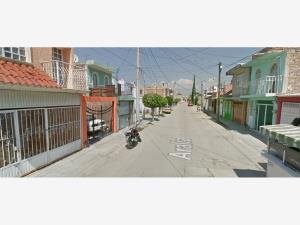 Casa en venta en Rinconada de las Flores, Silao de la Victoria — foto 2 de 5