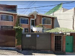 Casa en Lomas Quebradas, La Magdalena Contreras, Ciudad de México