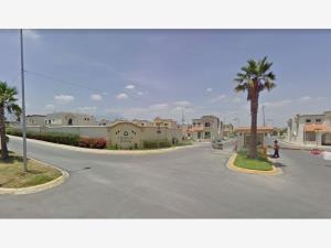Casa en venta en Urbi Villa del Rey, Monterrey — foto 2 de 9