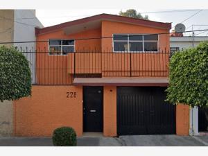 Casa en Nueva Santa Maria, Azcapotzalco, Ciudad de México