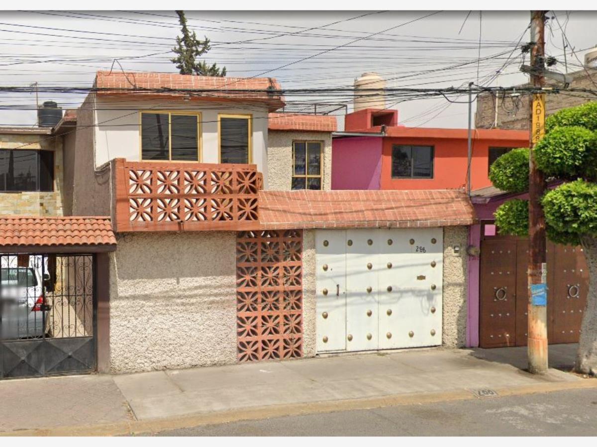Casa en venta en Bosques de Aragon, Nezahualcóyotl — foto 1 de 12