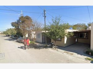 Casa en venta en Alberos, Cadereyta Jiménez — foto 2 de 9