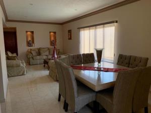 Casa en venta en Villas del Renacimiento, Torreón — foto 2 de 17