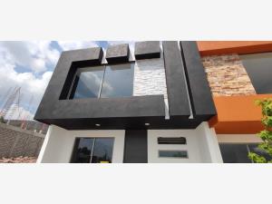 Casa en venta en Bosques Tres Marias, Morelia — foto 2 de 22