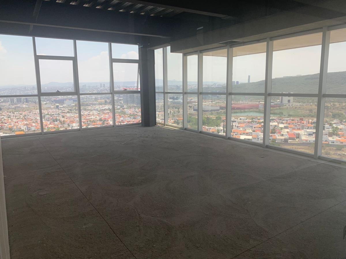 Oficina en renta en Colinas de la Piedad, El Marqués — foto 1 de 14