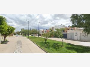 Casa en venta en Colinas del Carmen, León — foto 3 de 5