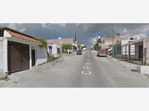 Casa en venta en Paseos del Country, León — foto 2 de 5