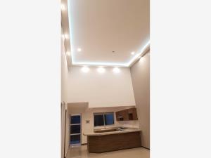 Casa en venta en Cañadas del Arroyo, Corregidora — foto 3 de 19