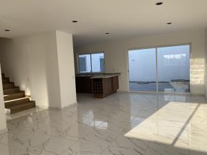 Casa en venta en Residencial Santa Fe, Corregidora — foto 3 de 18