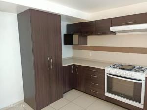 Casa en Catara Residencial, San Luis Potosí, San Luis Potosí — foto 1 de 40