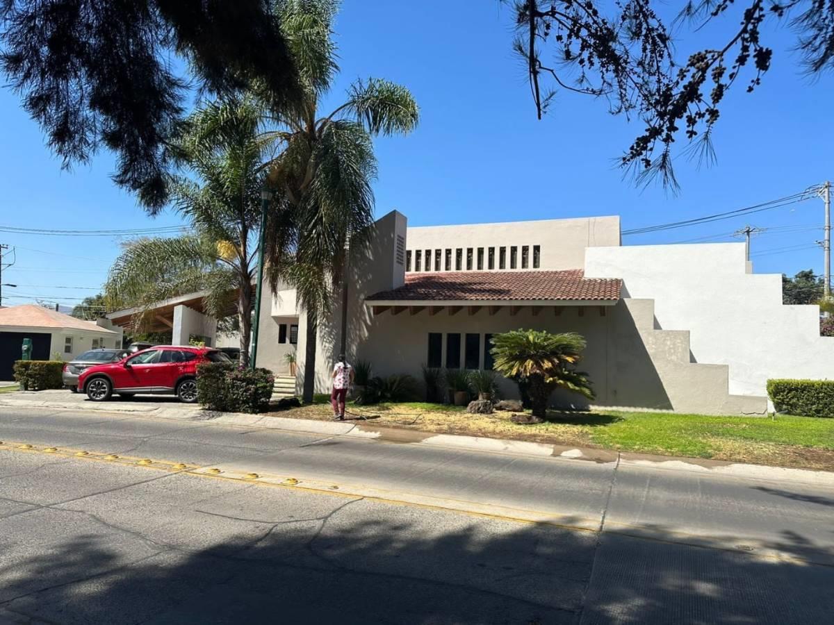 Casa en venta en Club de Golf Santa Anita, Tlajomulco de Zúñiga — foto 1 de 8