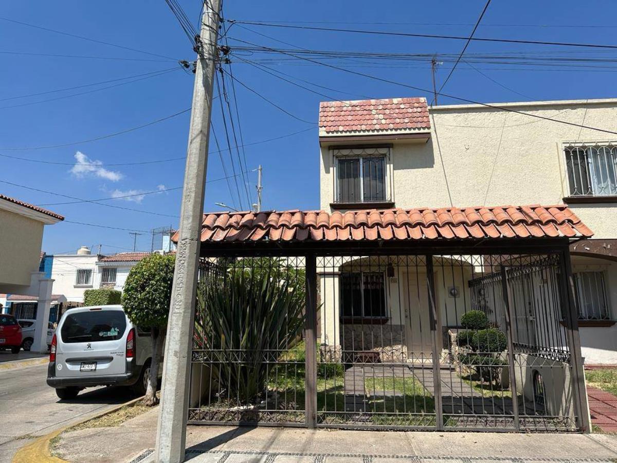 Casa en venta en Residencial Plaza Guadalupe, Zapopan — foto 1 de 7