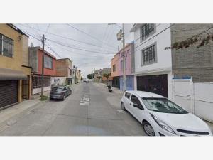 Casa en venta en Peña Blanca, Morelia — foto 3 de 13
