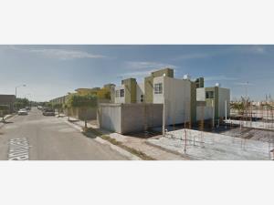Casa en venta en Los Olivos Residencial, Celaya — foto 2 de 5